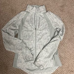 Athleta wind breaker worn once